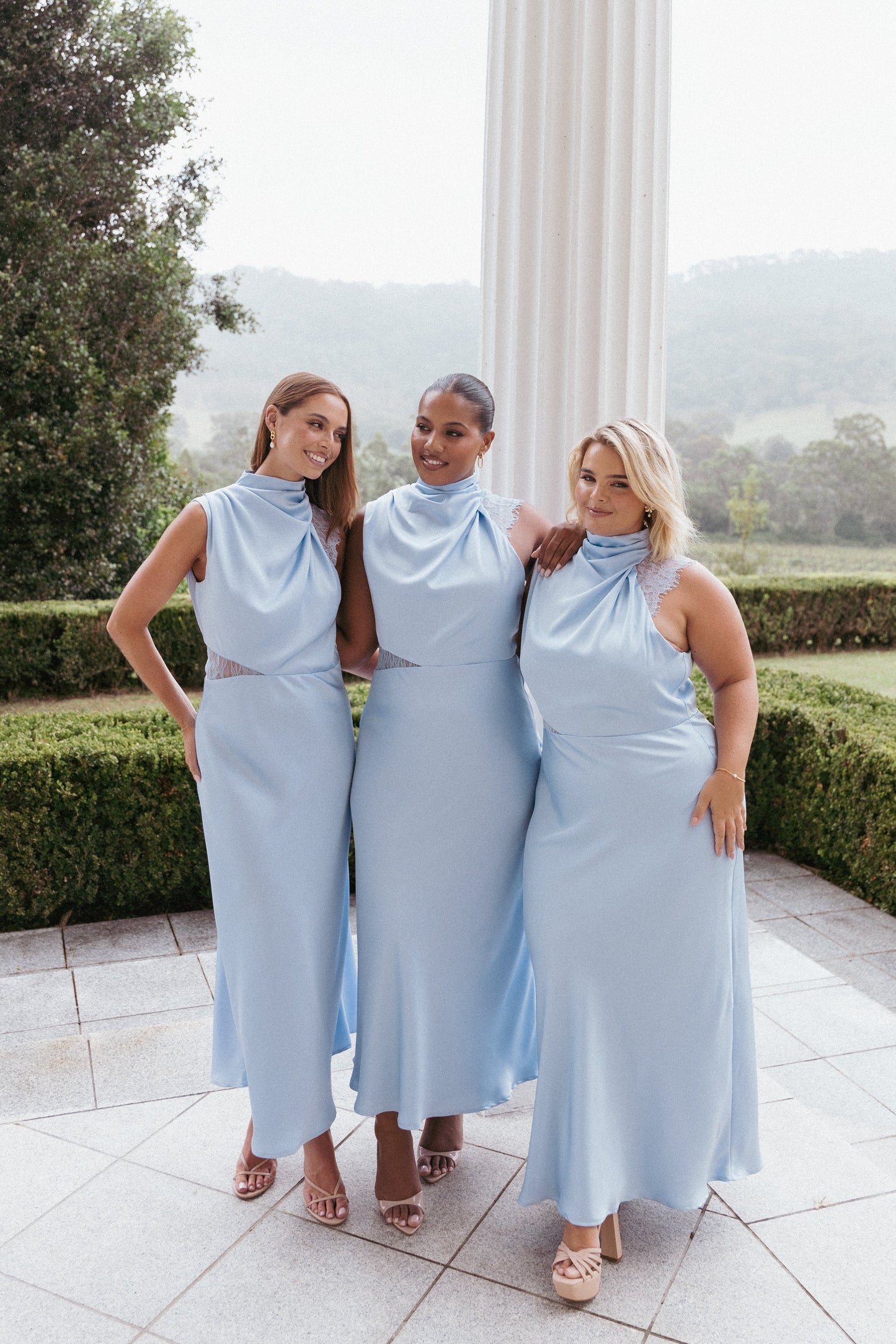 Robe d'invitée de mariage longue en dentelle – Bleu - Valerelle