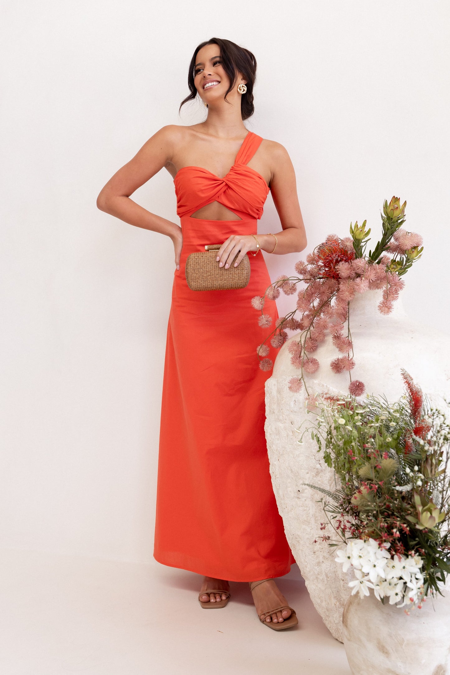 Robe de demoiselle d'honneur longue asymétrique – Camel - Valerelle