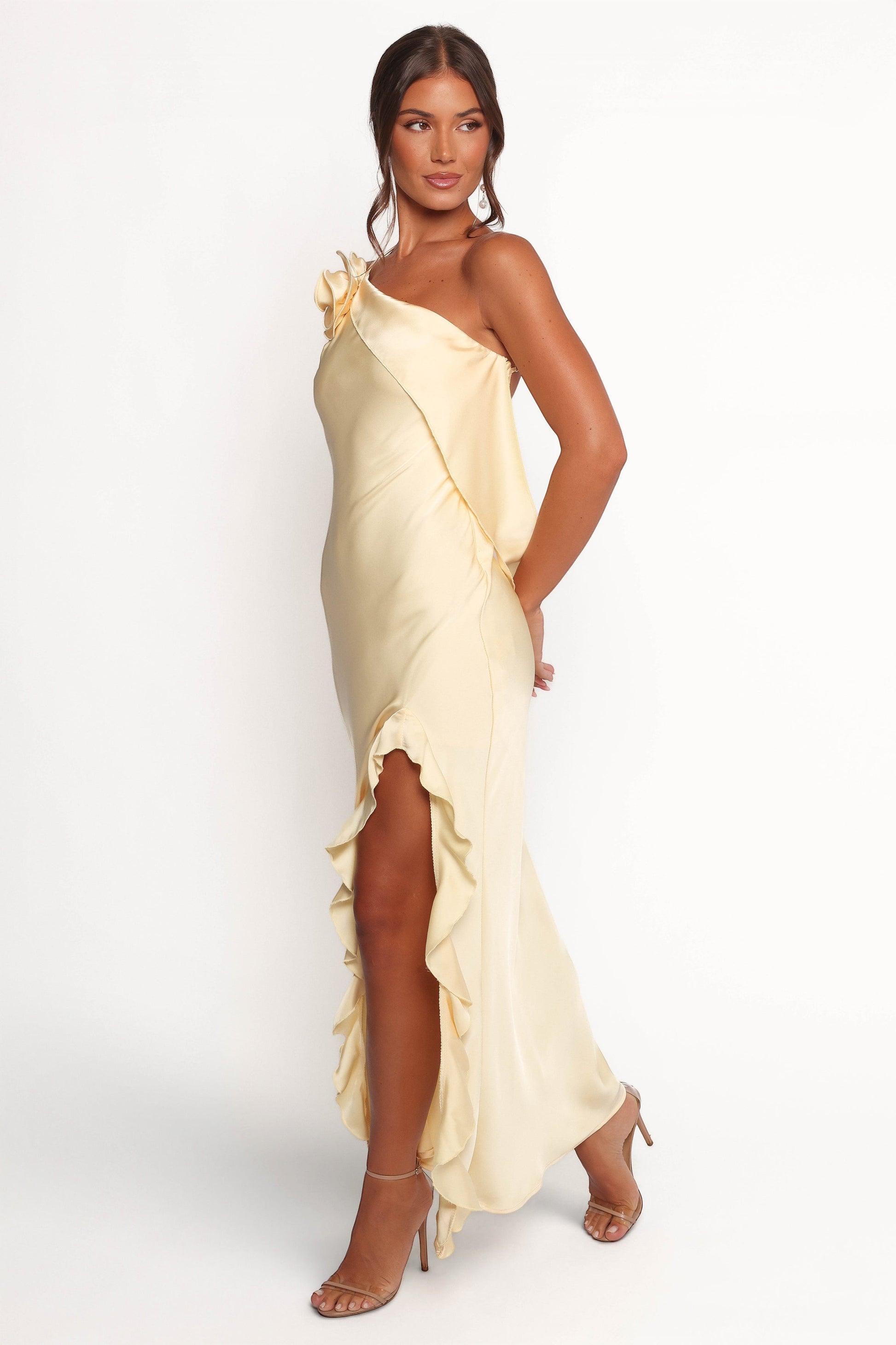 Robe de demoiselle d'honneur longue asymétrique – Jaune - vue 4 - Valerelle