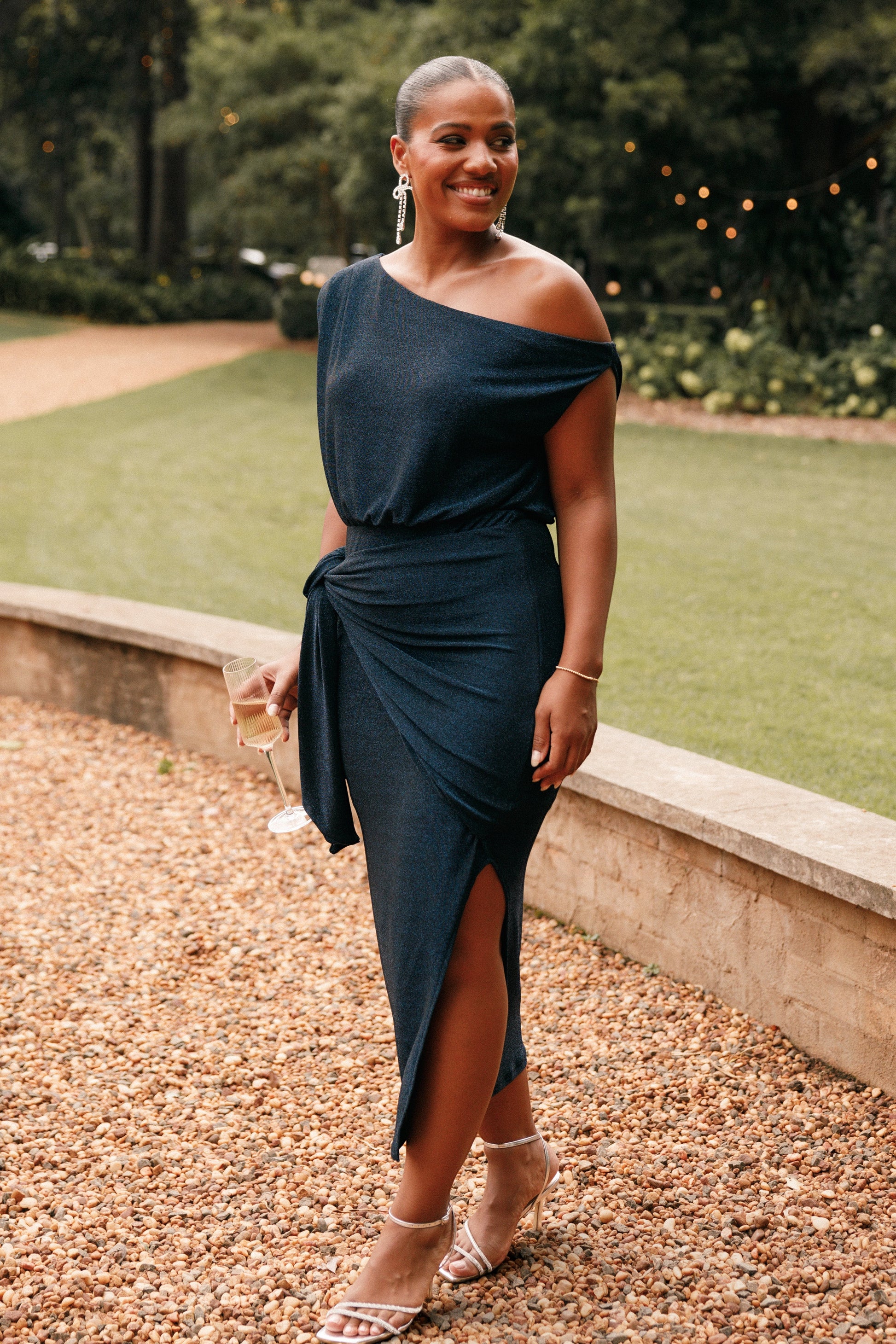 Robe de soirée midi épaules dénudées – Bleu nuit - Valerelle